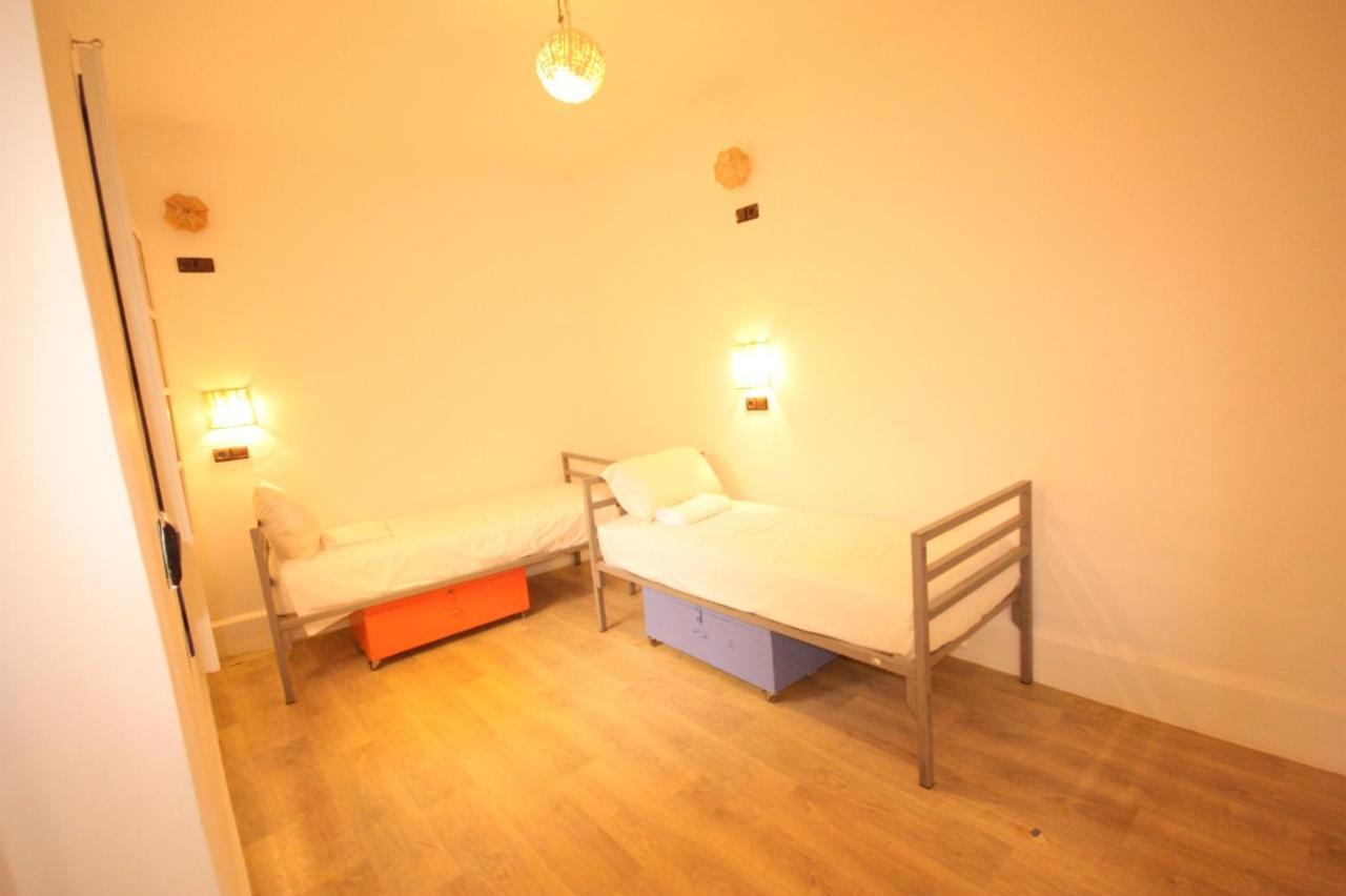 El Boussouni Hostel Marrakesh Esterno foto