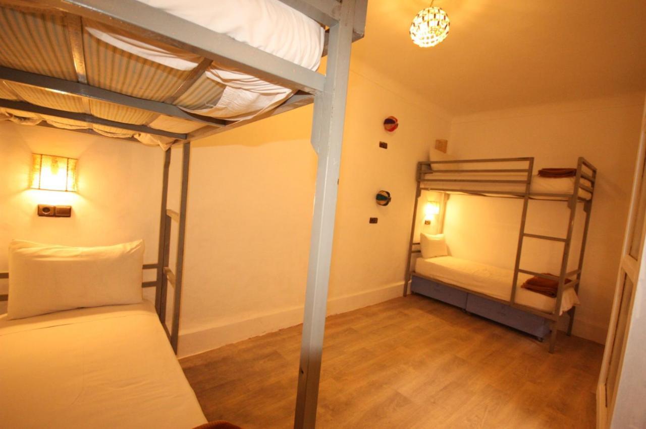 El Boussouni Hostel Marrakesh Esterno foto
